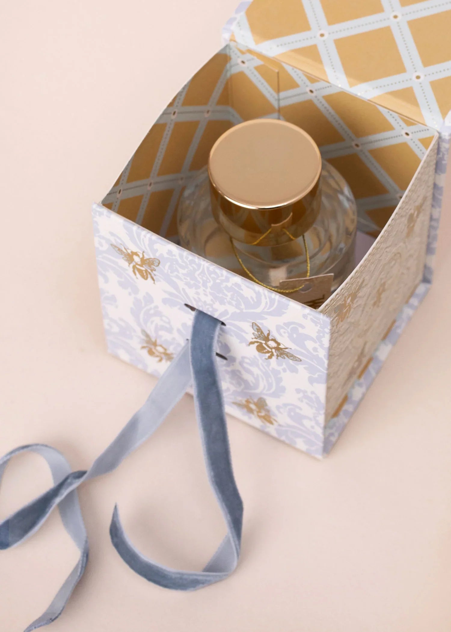 PERFUME + SCENTS
